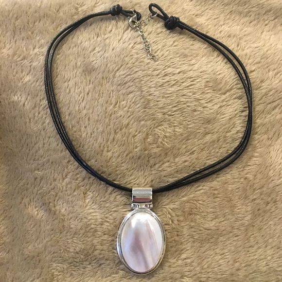 EXEX Claudia Agudelo Mother of Pearl Sterling Silver Leather Necklace - Picture 2 of 6